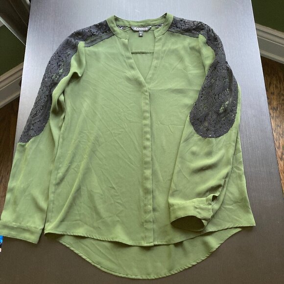 EXPRESS LONG SLEEV BLOUSE WITH LACE DETAILS SIZE XS - Picture 1 of 10